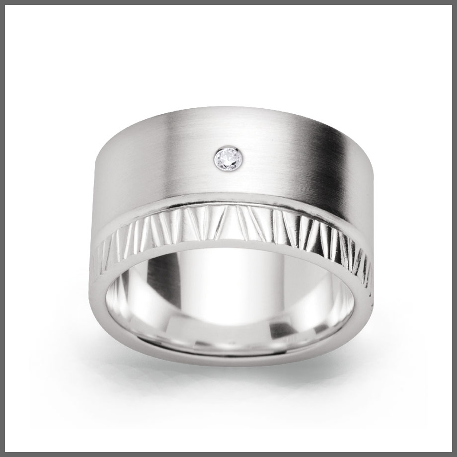 Bastian inverun Schmuck 25770 bei Juwelier Rauscher-Hillje in Bremerhaven-Geestemünde